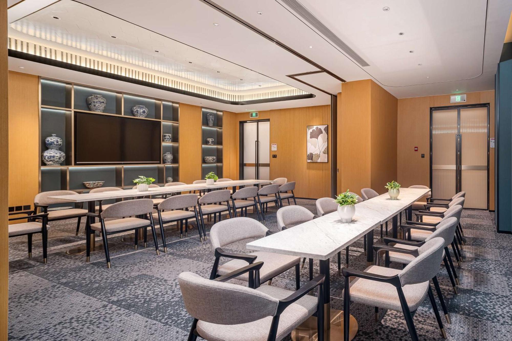 Hilton Garden Inn Beijing Temple Of Heaven East Gate Station 외부 사진